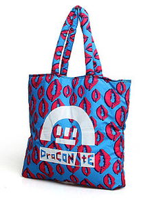 爱图购时尚购物：精选女包，打造完美搭配