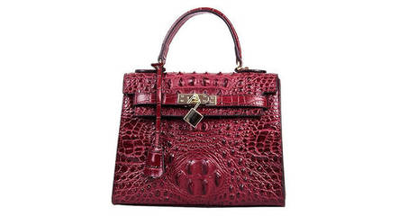 鸿丰皮具，品质之选 无论身在何处，口碑载道